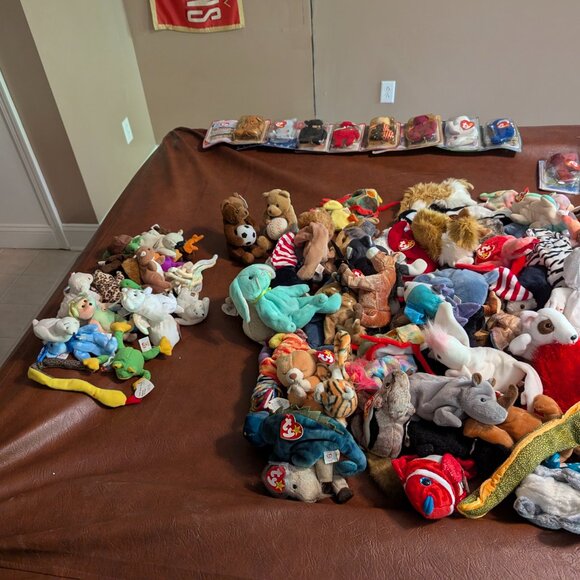 NWT Hundreds of Ty Beanie Babies From 1993 to early 2000's - Picture 7 of 16